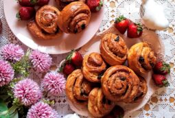 Brioche με σταφίδες