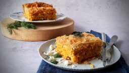 Κολοκυθόπιτα με κίτρινη κολοκύθα