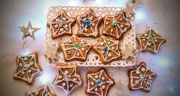 Χριστουγεννιάτικα μπισκότα gingerbread