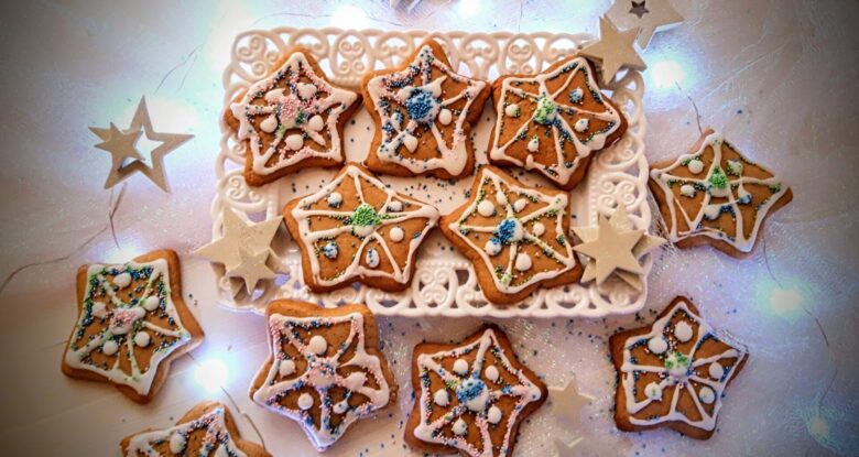 Χριστουγεννιάτικα μπισκότα gingerbread