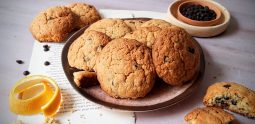 Cookieς πορτοκαλιού με σταγόνες σοκολάτας