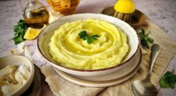 Σκορδαλιά με πατάτες