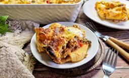 Ριγκατόνι φούρνου με κιμά και λαχανικά