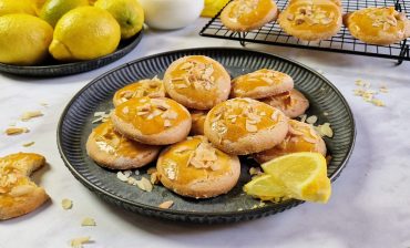 Μπισκότα λεμονιού με ελαιόλαδο