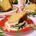 Κέικ gingerbread με γλάσο τυριού