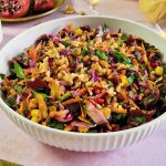 Γιορτινή σαλάτα με κόκκινο λάχανο, παντζάρια και ρόδι