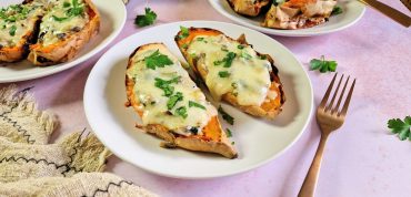 Γλυκοπατάτες γεμιστές με μανιτάρια και σπανάκι