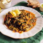 Σπανακόρυζο με ντομάτα