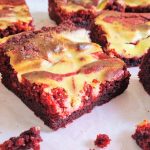 Cheesecake brownieς red velvet