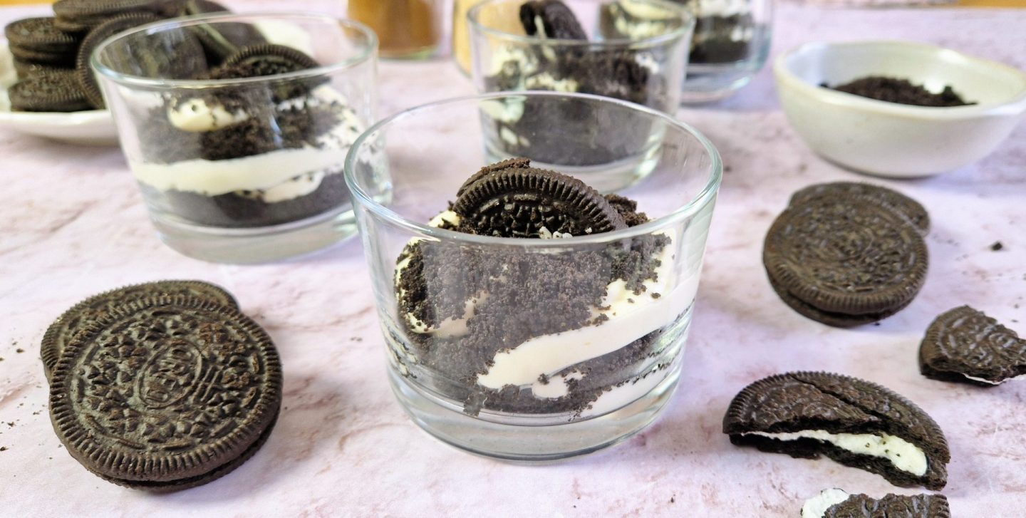 Cheesecake στο ποτήρι με μπισκότα oreo