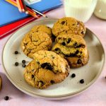 Μαλακά μπισκότα cookieς με κομματάκια σοκολάτας
