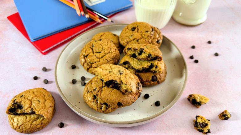 Μαλακά μπισκότα cookieς με κομματάκια σοκολάτας 6 Μαλακά μπισκότα cookieς με κομματάκια σοκολάτας